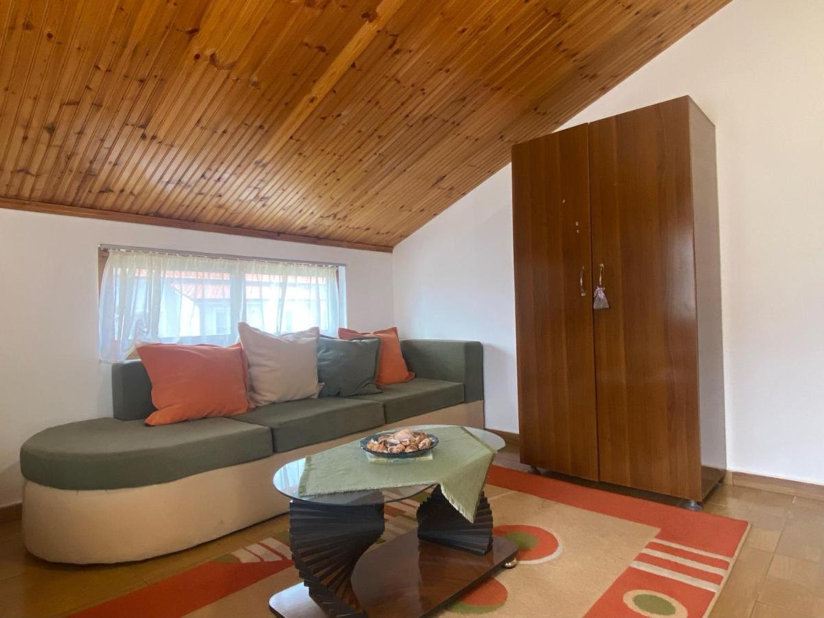 Happy Corner Guest House Shkodër Exterior foto